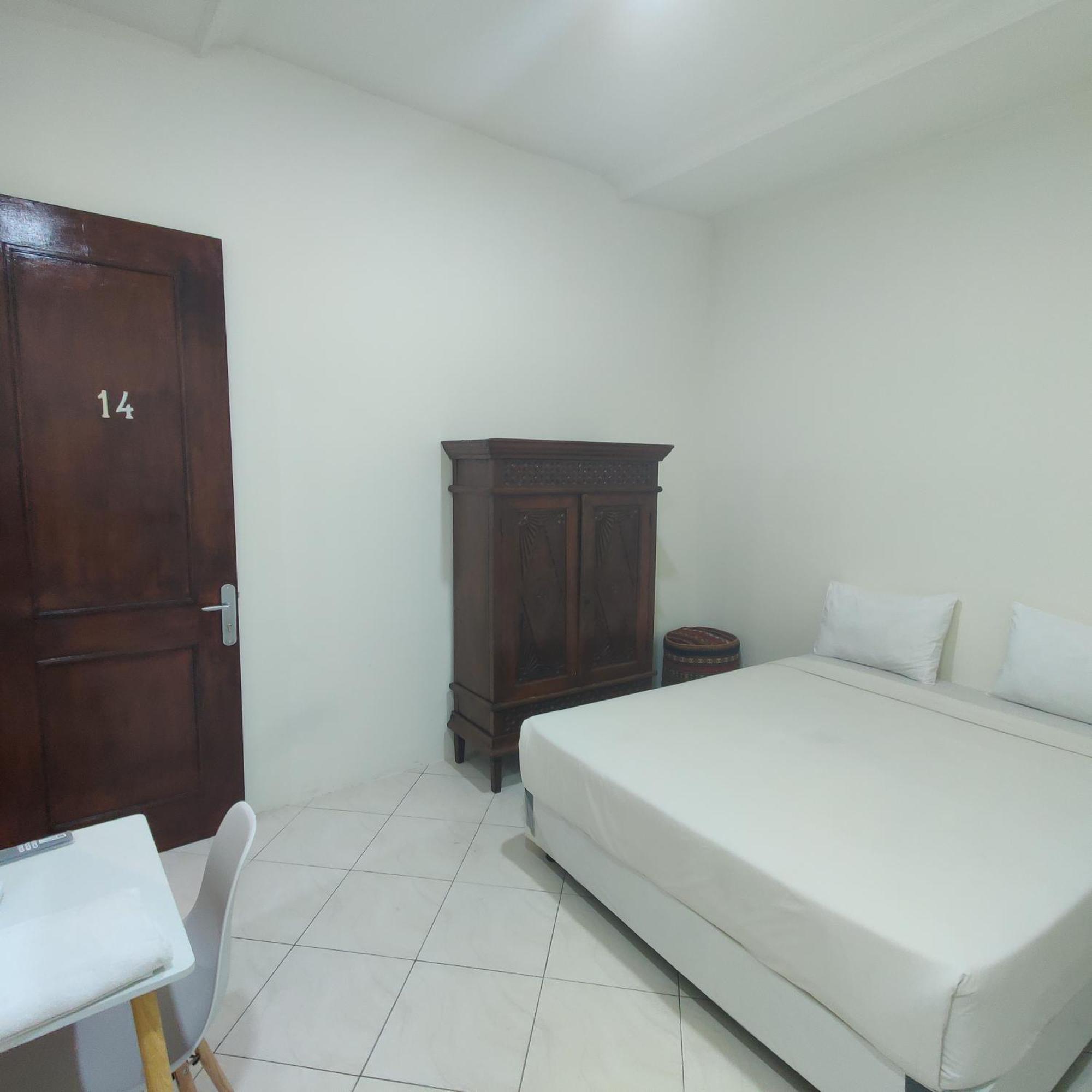 My Home By Flat06 Jakarta Buitenkant foto